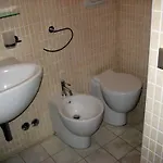 Alojamento de Acomodação e Pequeno-almoço B&B Cottage Dei Consoli