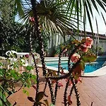 B&B Cottage Dei Consoli Alojamento de Acomodação e Pequeno-almoço 3*