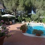 B&B Cottage Dei Consoli Alojamento de Acomodação e Pequeno-almoço Sant'Agata Li Battiati